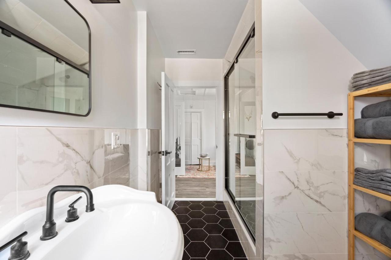 Cozy Gem In The Heart Of East Rock With Free Parking Near Yale And Dt Apartment นิวเฮฟเวน ภายนอก รูปภาพ